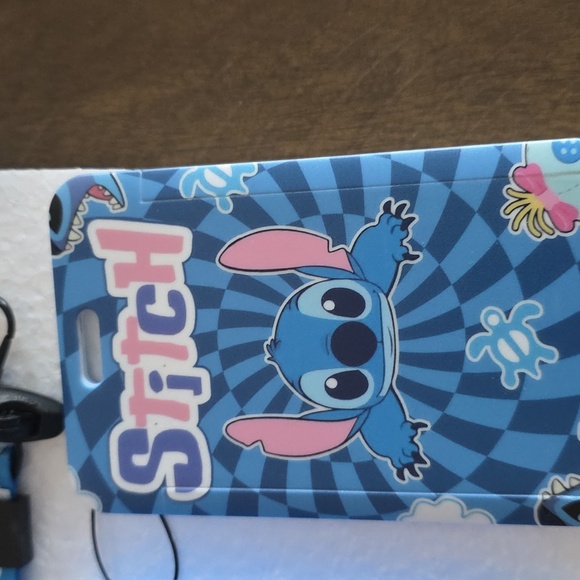 Stitch Accessory Set - Picture 7 of 11